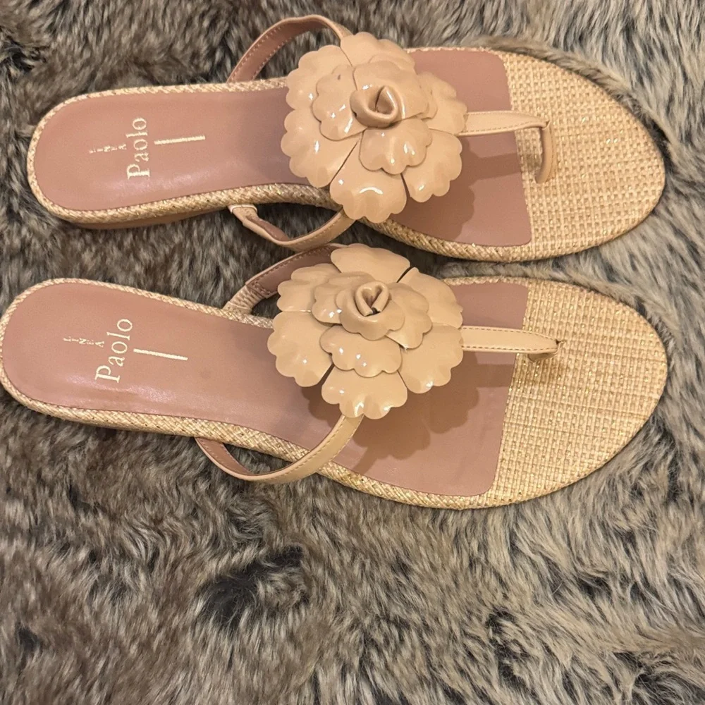 Paolo Tan Floral Thong Sandals - Picture 4 of 6